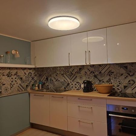Appartement Cosy 2/4 Personnes La Roquebrussanne Εξωτερικό φωτογραφία