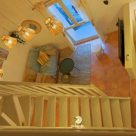 Appartement Cosy 2/4 Personnes La Roquebrussanne Εξωτερικό φωτογραφία