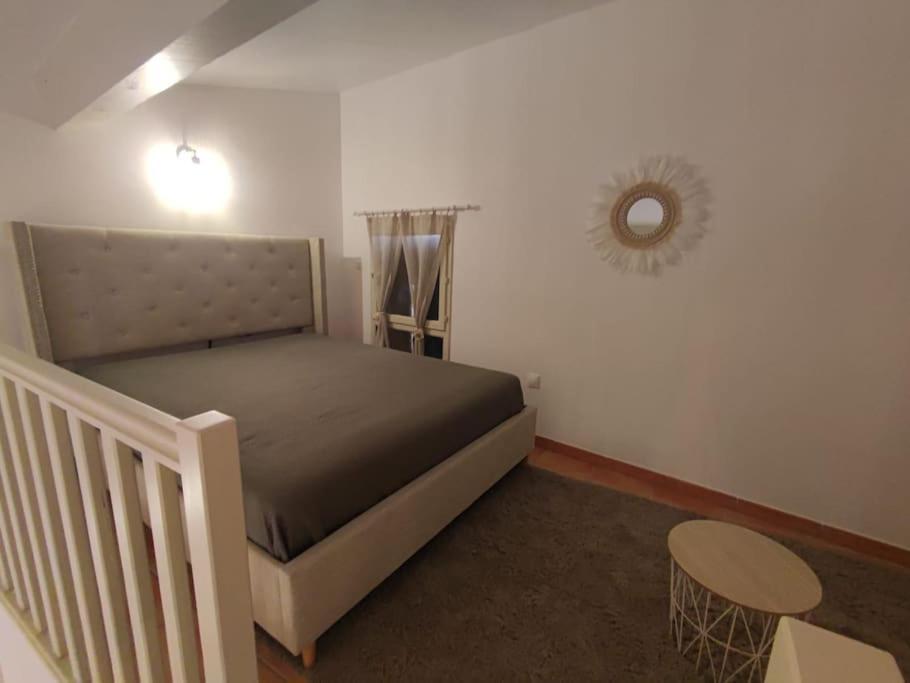Appartement Cosy 2/4 Personnes La Roquebrussanne Εξωτερικό φωτογραφία