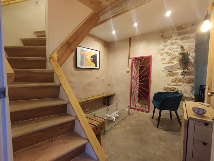 Appartement Cosy 2/4 Personnes La Roquebrussanne Εξωτερικό φωτογραφία